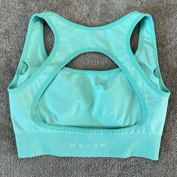 NVGTN Eclipse Seamless Sports Bra - Picture 4 of 7